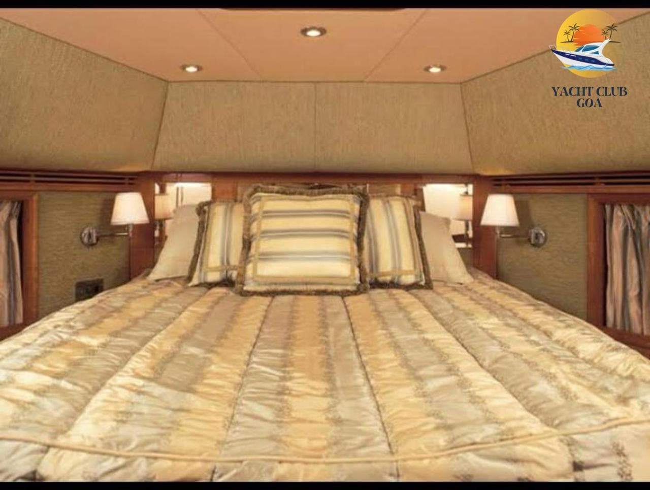 Spacious and Stylish Yacht Interiors